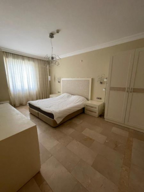 Gold city apartment Anna